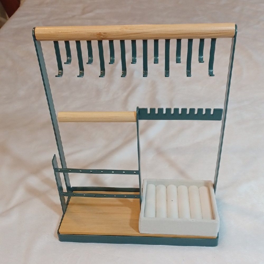 Teal Jewelry Organizer